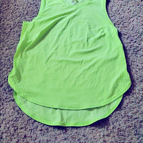 Lululemon split hem run tank - Picture 6 of 6